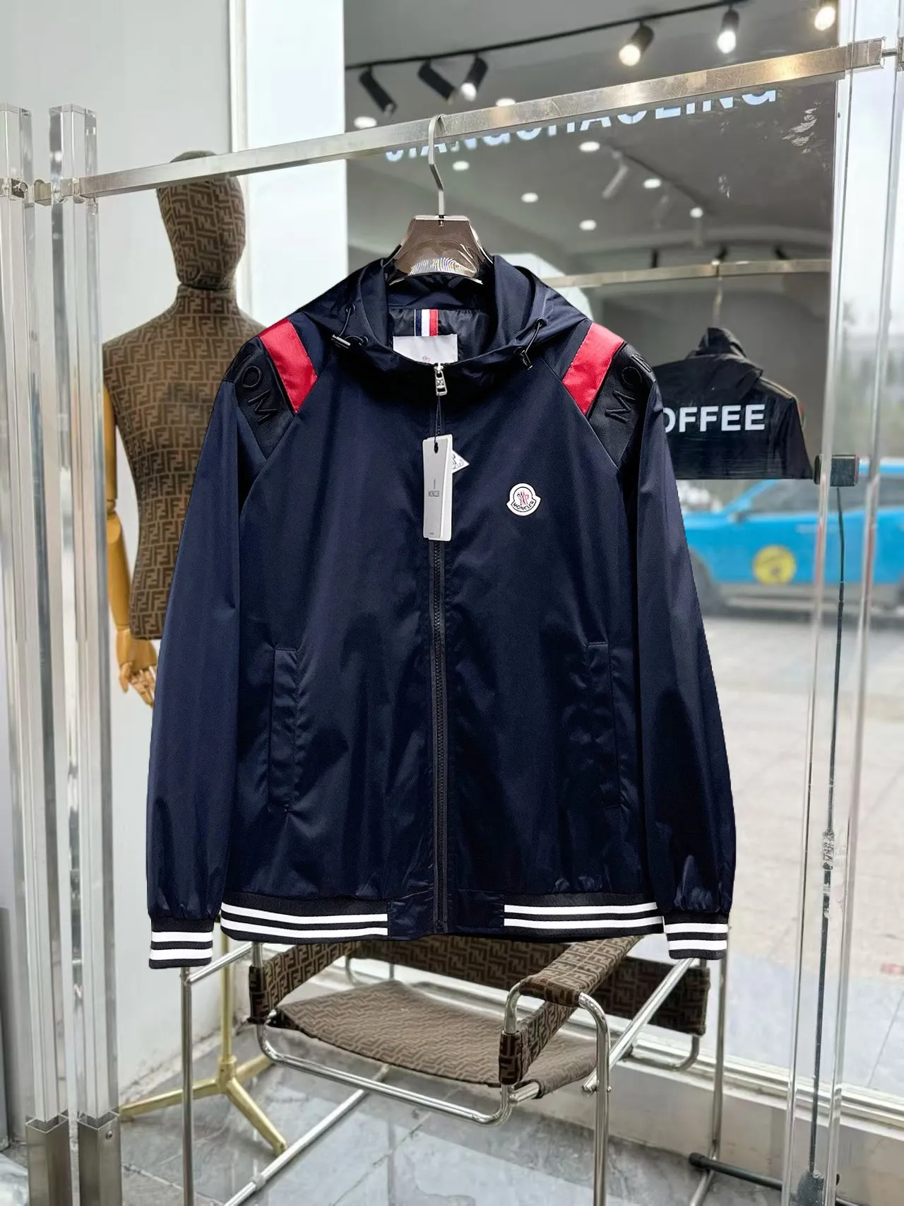 Same Style， ， 2026 New Arrival ，Original Premium Breathable ， ， ， Quality。 ， Sizes：M～3XL